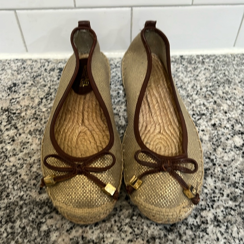 Michael Michael Kors Slip On Bow Jute Espadrilles Ballet Flats Gold Tone Metal